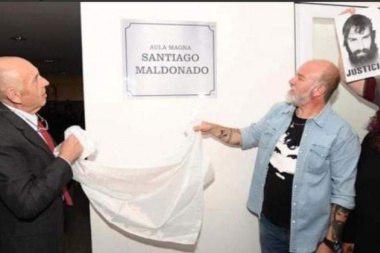 Le pusieron “Santiago Maldonado” al Aula Magna de la UNTDF