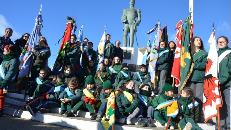 La UTN y la Fundatec homenajearon al Libertador con una placa