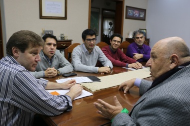 Melella y Castelucci firmaron un acuerdo para implementar un sistema de pasantías