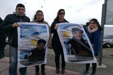 Con un acto recordaron en Ushuaia a los tripulantes del submarino ARA San Juan