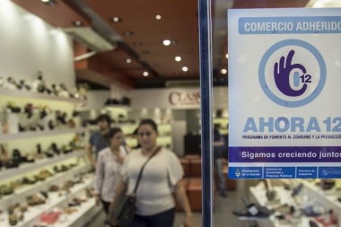 Oficializan el relanzamiento del programa Ahora 12, pero con financiamiento más caro
