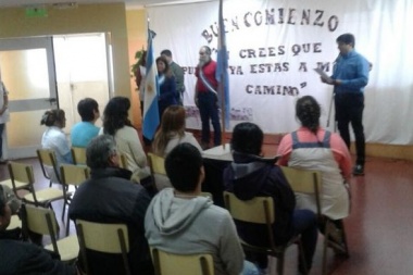 Abren inscripciones para adultos con estudios primarios y secundarios incompletos