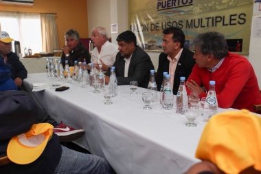 A partir de un convenio entre Provincia y Nación reducirán los costos de transporte en el Puerto de Ushuaia