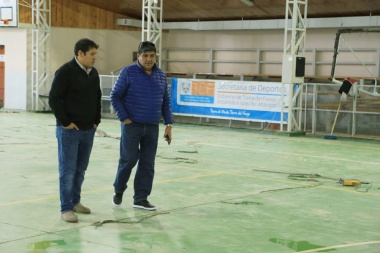 El vicegorbernador Arcando recorrió el gimnasio Jorge Muriel