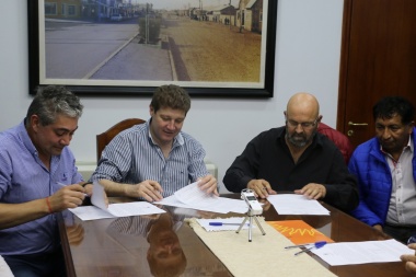 Municipales de Río Grande cobran la segunda cuota del aumento retroactivo a diciembre