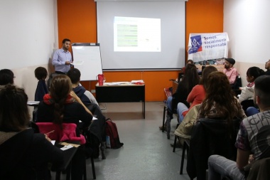 La Oficina de Empleo municipal realizó un taller sobre técnicas de venta y marketing