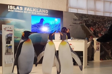 En una expo en Uruguay, las Malvinas figuran como “Falkland Islands”