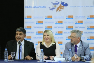 Ley Malvinas: “Debemos malvinizar cada rincón de la Argentina” dijo Arcando