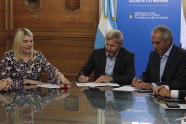 Bertone firmó un convenio por $307 millones para construir la planta cloacal de la Margen Sur