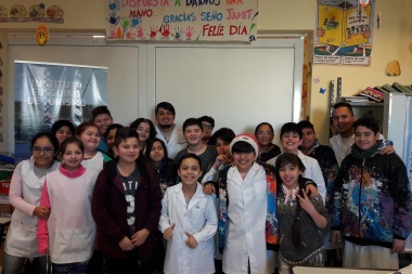 Alumnos de la Escuela N° 42 fueron distinguidos por un proyecto sobre pesca deportiva