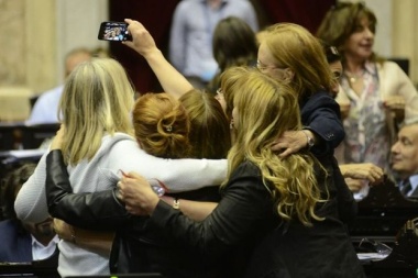 En el Día de la Mujer, el Gobierno Nacional reglamentó la ley de paridad de género: regirá desde las elecciones 2019