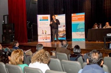 El Ministerio de Salud presentó la reglamentación de la Ley Provincial de Tabaco