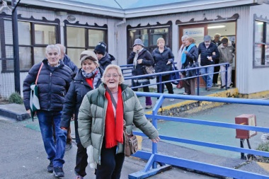 Ushuaia: desde el lunes 29 comienza la colonia municipal para adultos mayores