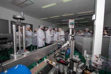 Gerentes de farmacéutica multinacional visitaron el "Laboratorio del Fin del Mundo"