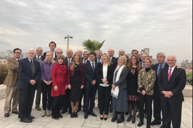 Bertone se sumó al "Foro de Diálogo y Reflexión Estratégica Argentina-Chile"