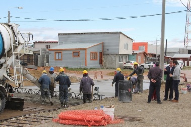 Melella recorrió obras de pavimentación