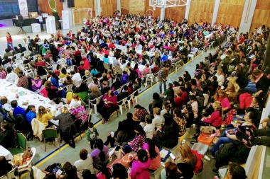 Con un té bingo para 1.500 personas, el IPRA celebró sus 25 años en Ushuaia