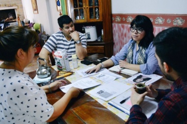 Duré pide sumar las cuatro actualizaciones del rostro de Sofía Herrera en facturas de servicios