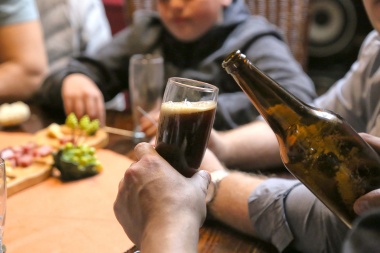 El concejal Rossi promueve la producción de cerveza artesanal local