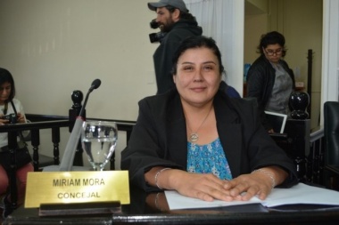 Proyecto de Laly Mora propone un reconocimiento a los excombatientes