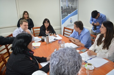 No descartan interpelar a funcionarios municipales tras un nuevo ‘faltazo’ al Concejo