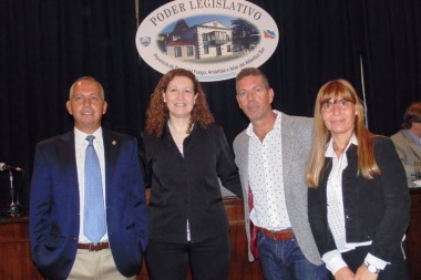 Legisladores del MPF presentaron un proyecto para evitar cortes compulsivos de luz y gas