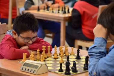 Piden incorporar ajedrez y robótica en escuelas públicas primarias y secundarias