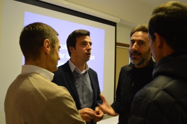 "Tierra del Fuego tiene mucho potencial en el sector de energías renovables", dijo Rubinos