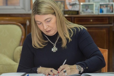 Gobierno envió a la Legislatura el proyecto de ley para eximir de impuestos a 'Isla Grande'