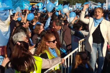 #SalvemosLas2Vidas: "Todas las personas gozan del derecho a la vida", dijo Boyadjian