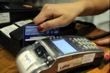 A partir de junio será más caro endeudarse con tarjetas de crédito