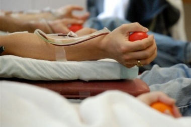 Abierto por vacaciones: el Ministerio de Salud convoca a donar sangre
