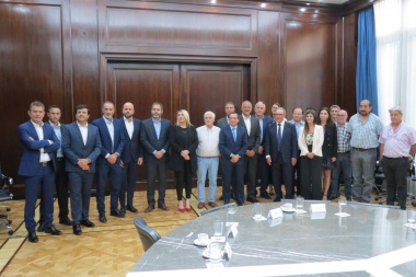 Acuerdo por la industria: detalles del nuevo convenio firmado en Buenos Aires para proteger el empleo