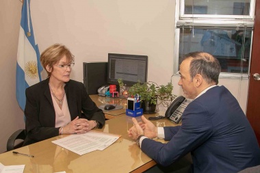 Gobierno y el Banco de la Nación firmaron acuerdo para otorgar créditos a emprendedores