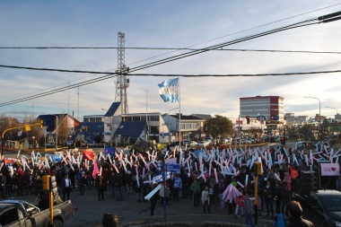 "Por la vida": Río Grande volvió a marchar contra el aborto