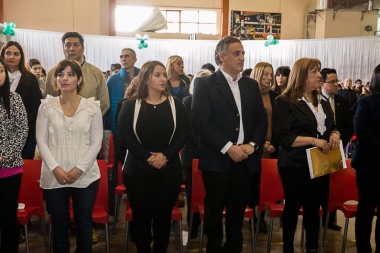 Ushuaia: El colegio técnico 'Olga Bronzovich de Arko' festejó 70 años de vida