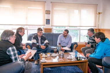 Los Centros de Veteranos de Ushuaia y Río Grande se reunieron con el intendente Vuoto