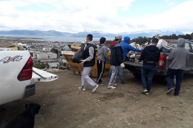 Realizaron operativo de limpieza en los barrios Mirador y Obrero de Ushuaia