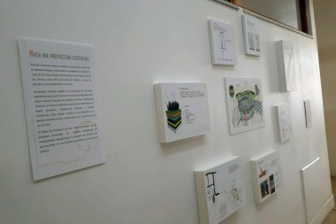 Inauguran la muestra "Construcciones amigables con el medio ambiente"