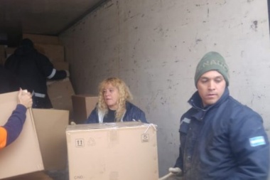 El Poder Judicial donó 180 cajas de papel reciclado para la Fundación Garrahan