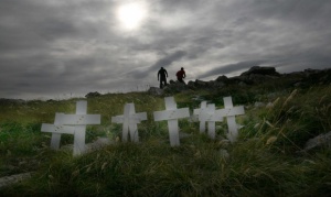 Forenses argentinos se suman a la identificación de tumbas en Malvinas