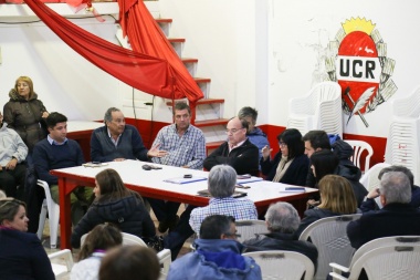Legisladores radicales expusieron alcances del proyecto de reforma política en Río Grande