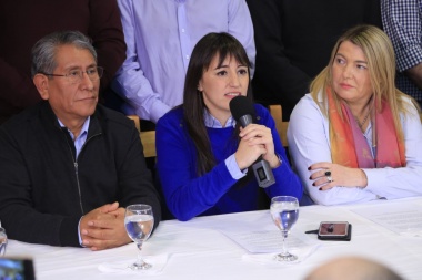 Laura Colazo: "Pongamos a la Provincia en el centro de discusión y debatamos propuestas"