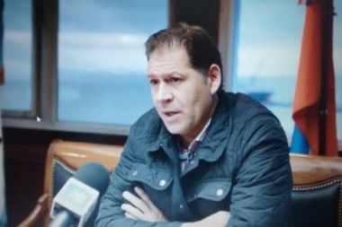 El ministro de Salud aclaró cuál es el salario de un médico en Tierra del Fuego