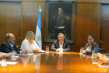 Bertone dialogó con el ministro de Salud de la Nación sobre el avance del Laboratorio del Fin del Mundo