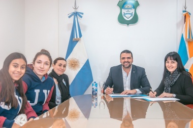 Alumnos de la Escuela Julio Verne realizarán pasantías no rentadas en la Municipalidad de Ushuaia