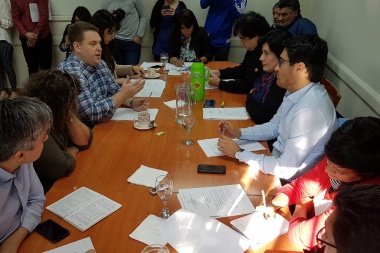 Concejales y funcionarios del Municipio debatieron la emergencia laboral