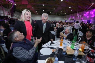 Río Grande, 97 años: Bertone encabezó la cena de los antiguos pobladores