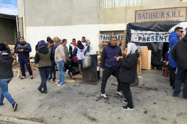 "La empresa quiere un crédito del Gobierno para que cobremos las indemnizaciones"