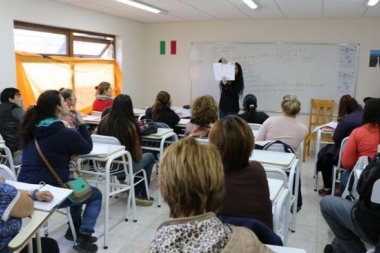 Plan FinEs: más de mil personas se inscribieron para terminar sus estudios secundarios